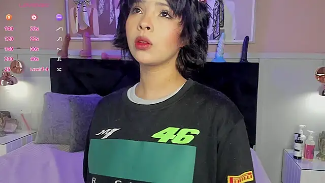 chloe watson  online show from 02-20-26, 04:31