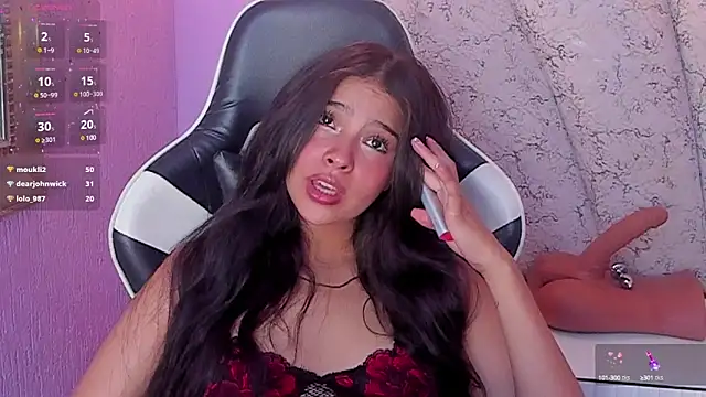 chloe watson  online show from 03-12-25, 11:12