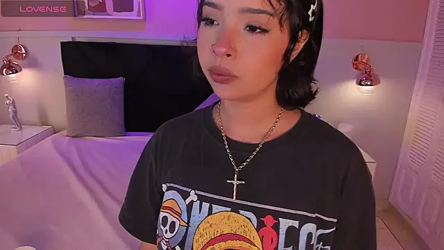 chloe watson  online show from 05-20-26, 07:33