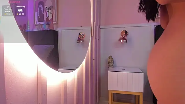 chloe watson  online show from 11-09-25, 08:02