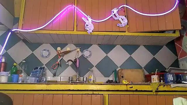 Jony Marta online show from 11-16-25, 05:56