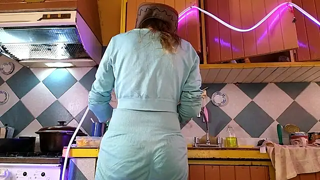 Jony Marta online show from 11-09-25, 05:28