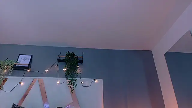 eva daemon online show from 10-09-25, 10:49