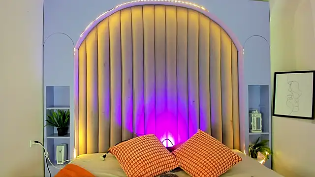 eva daemon online show from 09-27-25, 11:38