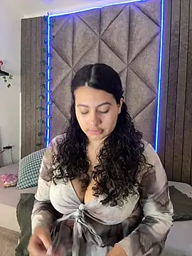 Snapshot of eva_daemon chatting on 04-17-26, 11:46 eva daemon online show from 04-17-26, 11:46
