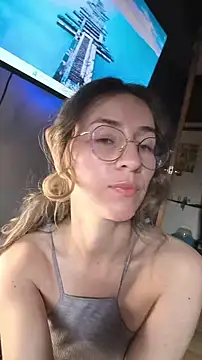 Snapshot of ssara_miranda chatting on 04-23-26, 10:00 ssara miranda online show from 04-23-26, 10:00