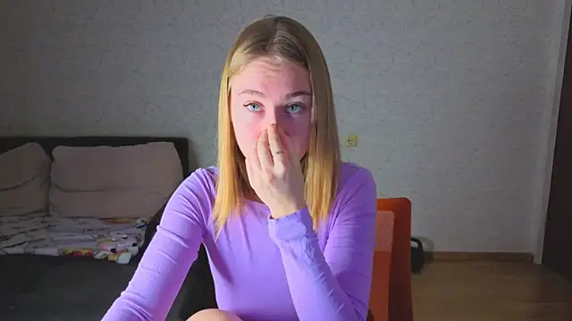 natali2550 online show from 12-22-25, 07:41