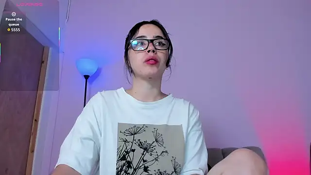 zoe6x online show from 02-21-26, 01:13