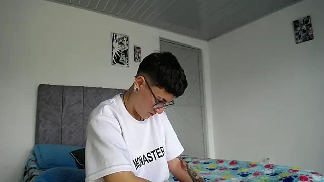 linda 33 online show from 02-11-26, 06:30