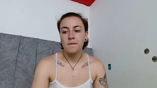 linda 33 online show from 11-20-25, 06:30