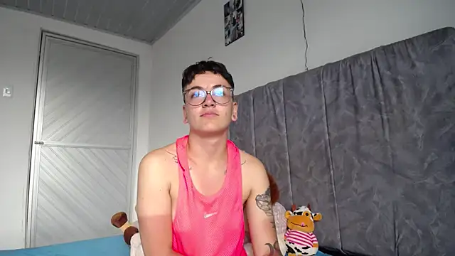 linda 33 online show from 04-17-26, 07:38