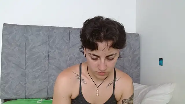 linda 33 online show from 11-05-25, 06:44