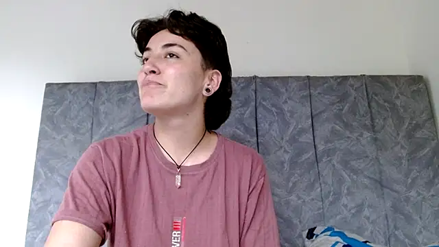 linda 33 online show from 10-11-25, 09:05