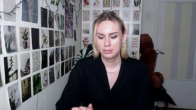 CapriScorpion online show from 02-17-26, 03:20