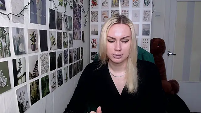 CapriScorpion online show from 01-13-26, 12:09