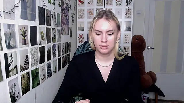 CapriScorpion online show from 02-15-26, 02:16