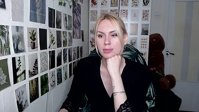 CapriScorpion online show from 05-17-26, 03:12