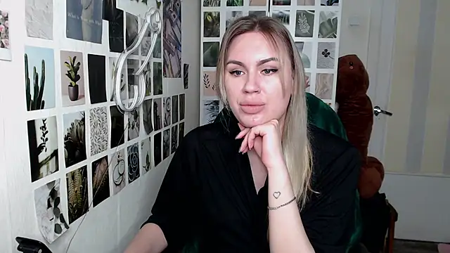 CapriScorpion online show from 10-01-25, 12:09