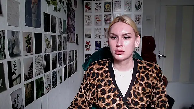 CapriScorpion online show from 05-11-26, 01:45