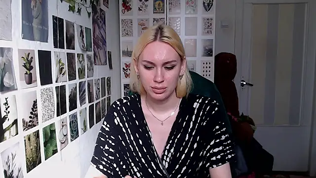 CapriScorpion online show from 04-11-26, 12:42