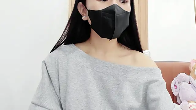 Snapshot of Lita-Julia chatting on 03-15-25, 04:54 Lita-Julia online show from 03-15-25, 04:54