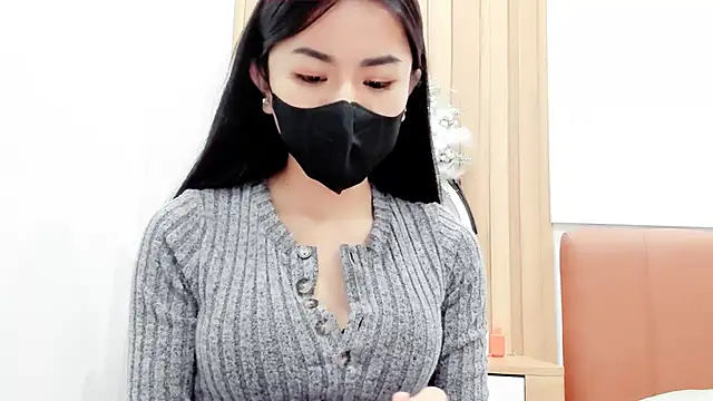 Snapshot of Lita-Julia chatting on 02-22-25, 01:35 Lita-Julia online show from 02-22-25, 01:35