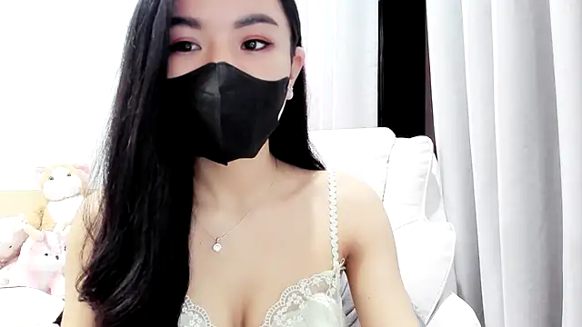 Snapshot of Lita-Julia chatting on 10-05-25, 05:14 Lita-Julia online show from 10-05-25, 05:14