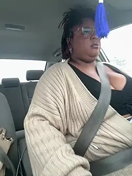kweenxkarma online show from 12-19-24, 08:13