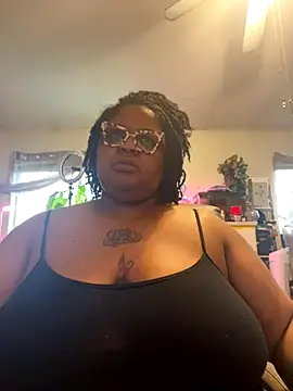 kweenxkarma online show from 09-10-25, 08:52