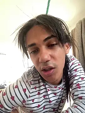 Snapshot of KatrinaQueen1 chatting on 03-27-26, 04:30 KatrinaQueen1 online show from 03-27-26, 04:30