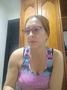 Snapshot of mademonsexy chatting on 06-06-26, 02:28 mademonsexy online show from 06-06-26, 02:28