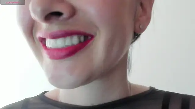 queen fetish online show from 11-24-25, 01:44