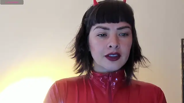 queen fetish online show from 11-15-25, 08:02