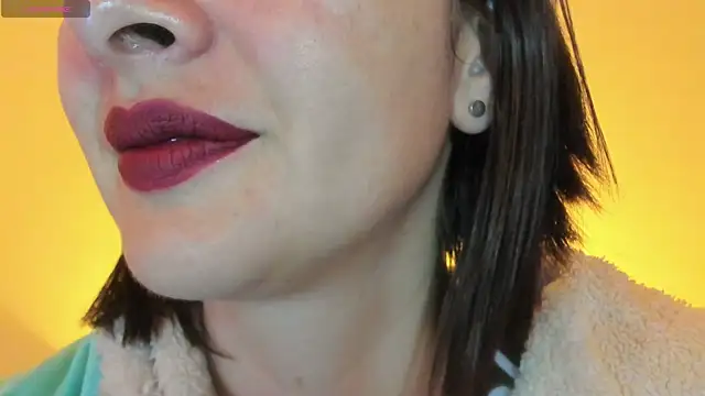 queen fetish online show from 11-22-25, 10:36