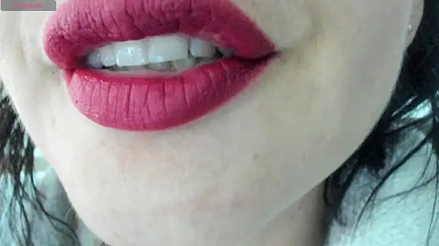 queen fetish online show from 03-04-25, 08:27