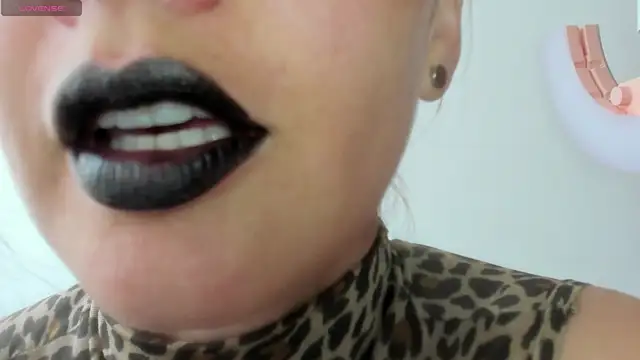 queen fetish online show from 04-09-26, 02:45