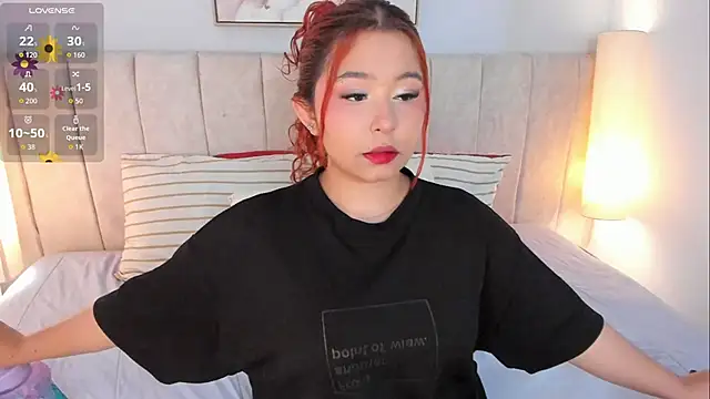 Atenea cuteee online show from 04-17-26, 07:17