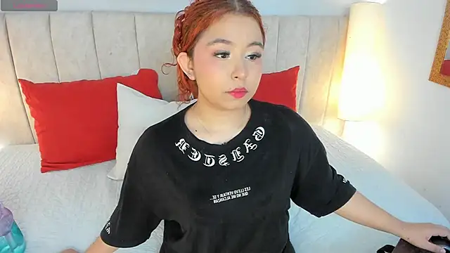 Atenea cuteee online show from 03-28-26, 02:12