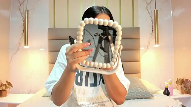 AnneDixie online show from 10-07-25, 03:07