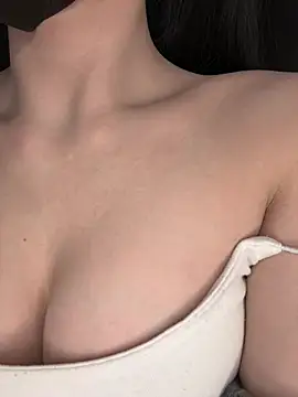 Jessa baby online show from 03-15-25, 04:02