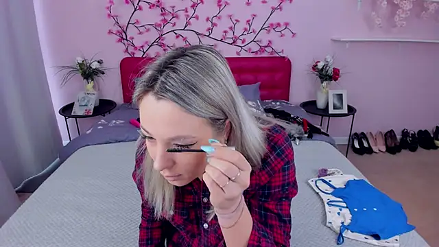 DanikaMorri online show from 03-23-25, 07:20