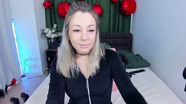 Snapshot of DanikaMorri chatting on 03-02-26, 07:15 DanikaMorri online show from 03-02-26, 07:15