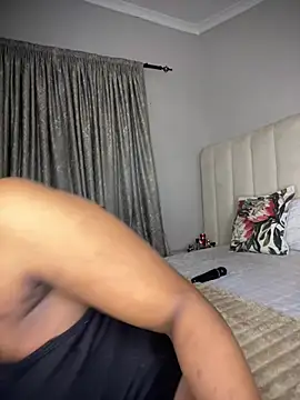 Bustygoddess32 online show from 05-01-26, 07:41