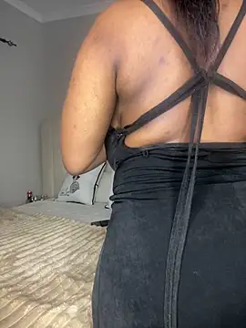 Bustygoddess32 online show from 02-27-26, 12:00