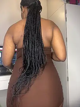 Snapshot of Bustygoddess32 chatting on 01-15-26, 01:20 Bustygoddess32 online show from 01-15-26, 01:20