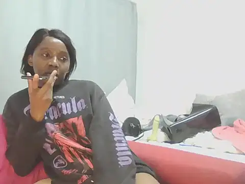 Sexxybella27 online show from 06-10-26, 07:04