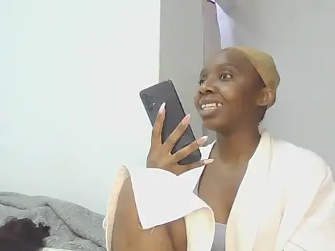 Snapshot of Sexxybella27 chatting on 09-15-25, 08:09 Sexxybella27 online show from 09-15-25, 08:09