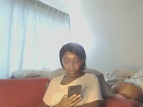 Sexxybella27 online show from 04-02-26, 01:51