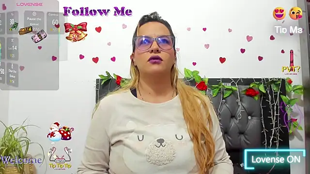 hazel 34 online show from 11-22-25, 08:24