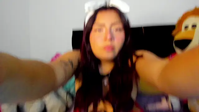 Charlotte cutee18 online show from 06-03-26, 12:11